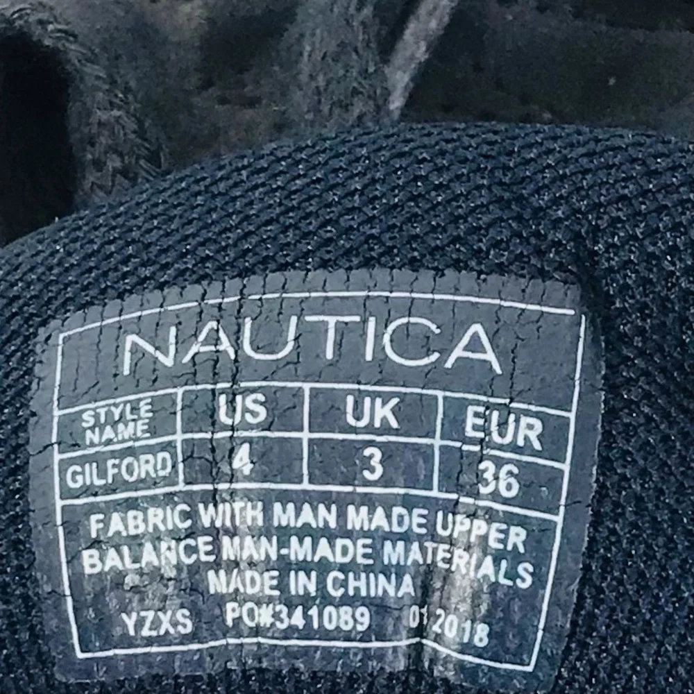 Nautica navy sneaker